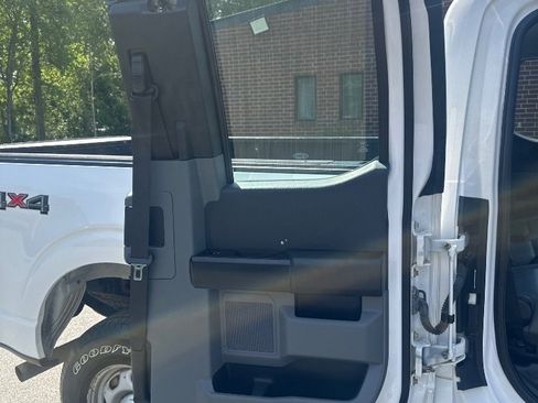 Used 2021 Ford F150 XL w/ Equipment Group 101A High AWD/4WD image 22