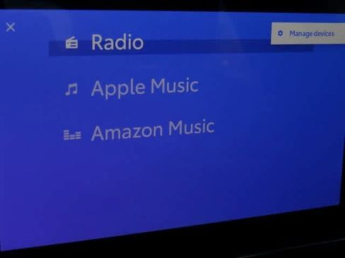 Used 2025 Toyota Corolla LE image 21