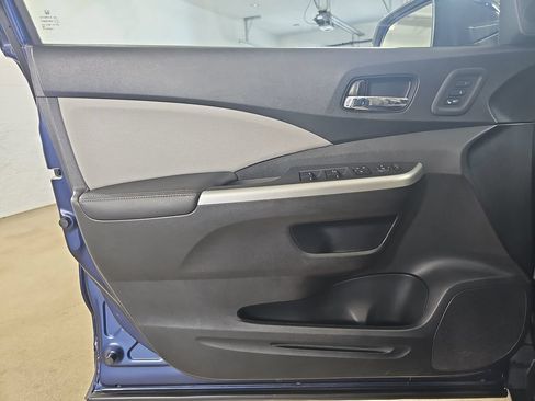 Used 2016 Honda CR-V Touring image 32