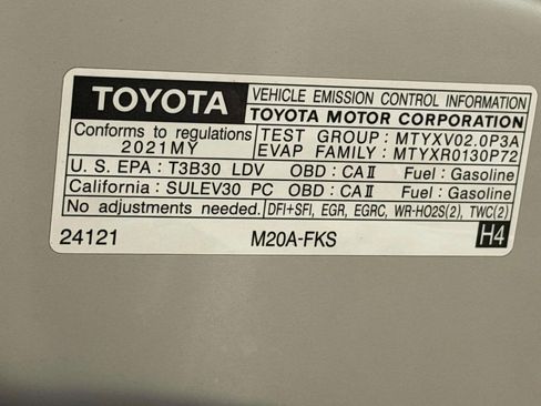 Used 2021 Toyota Corolla SE FWD image 27