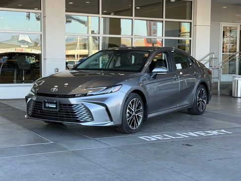 New 2026 Toyota Camry XLE image 2