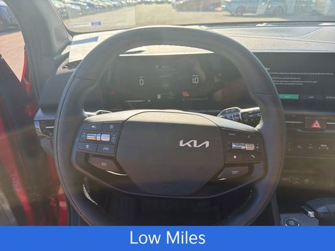 Certified 2026 Kia Sportage X-Line w/ X-Line Premium Package AWD/4WD image 13