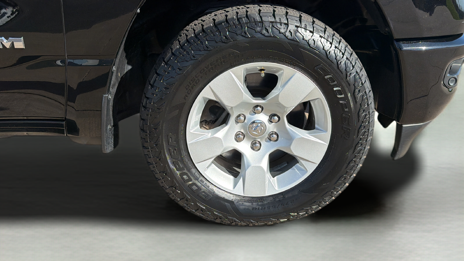 Used 2023 RAM 1500 Big Horn AWD/4WD image 29