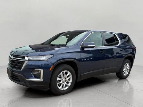 Used 2023 Chevrolet Traverse LS w/ Safety Package AWD/4WD image 6