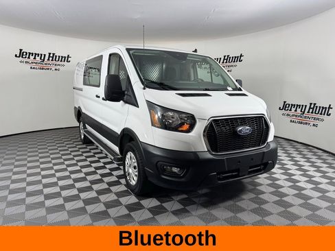 Used 2024 Ford Transit 250 Low Roof w/ Exterior Upgrade Package image 6