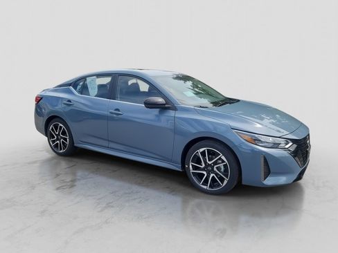 New 2025 Nissan Sentra SR w/ SR Premium Package image 2