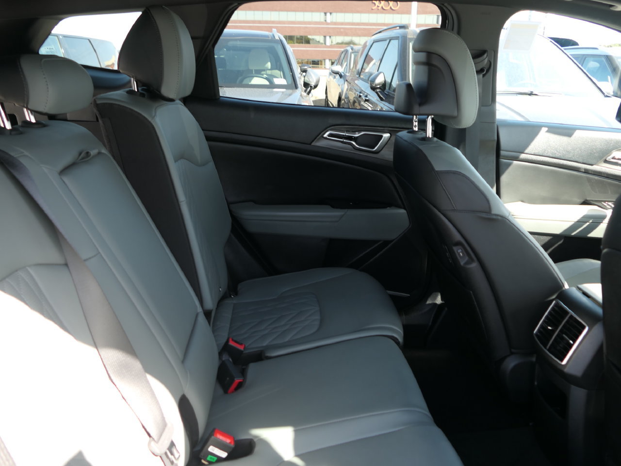 Used 2023 Kia Sportage X-Line w/ X-Line Premium Package AWD/4WD image 26