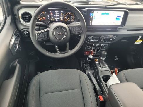 New 2026 Jeep Gladiator Sport image 10