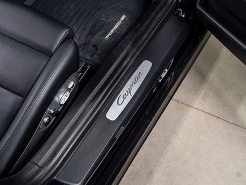 Used 2016 Porsche Cayman image 52