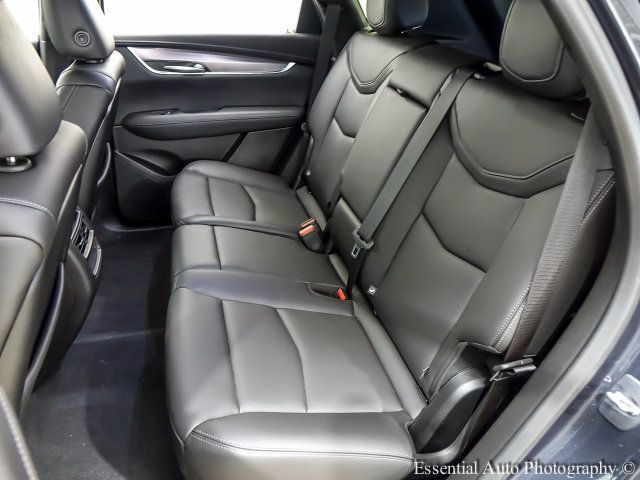Certified 2023 Cadillac XT5 Luxury AWD/4WD image 12