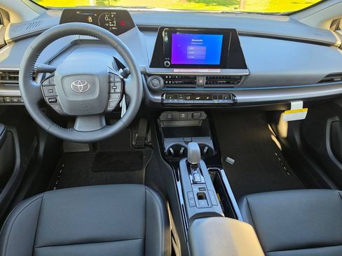 New 2026 Toyota Prius XLE FWD image 24