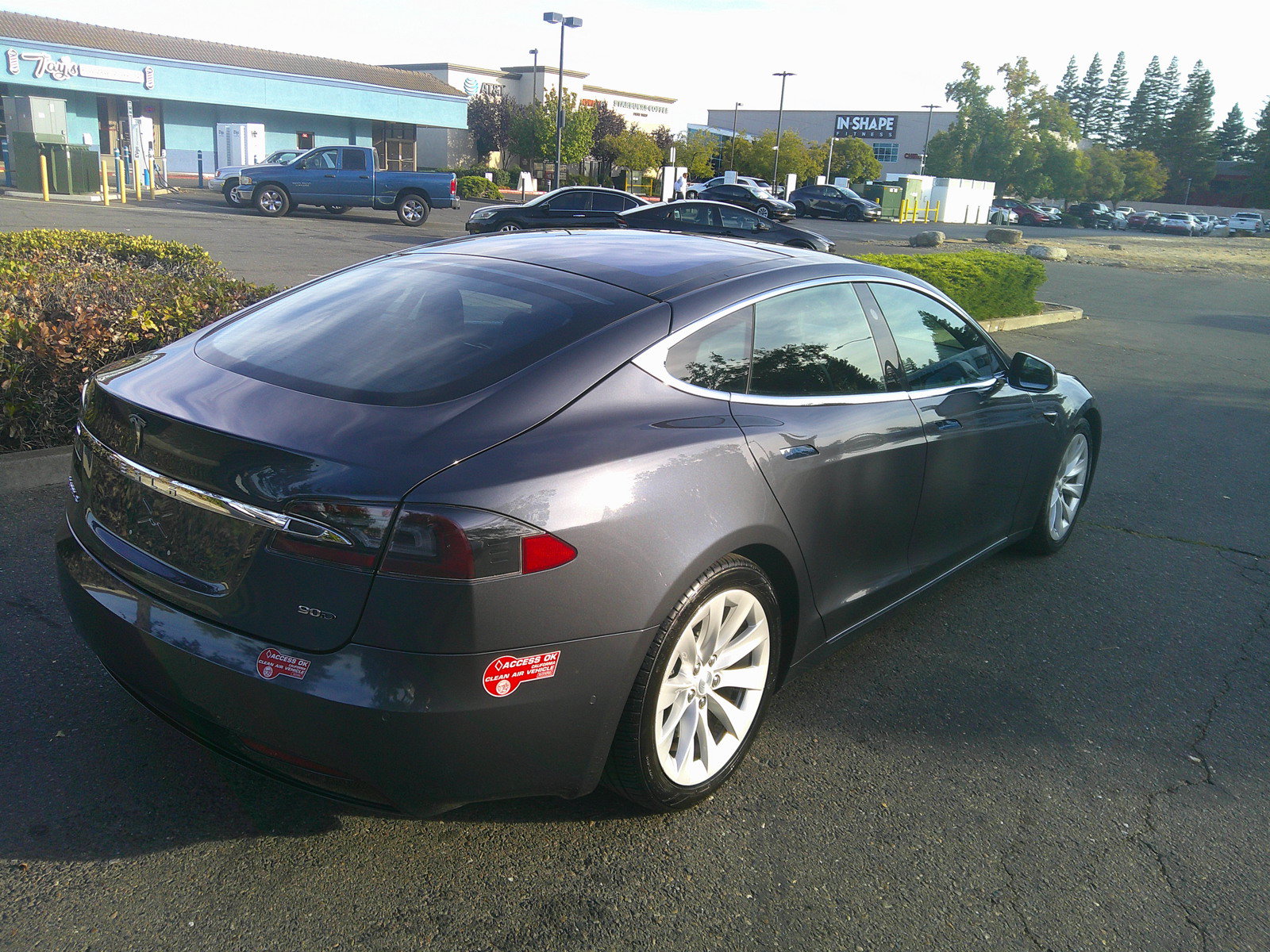 Used 2016 Tesla Model S 90D AWD/4WD image 4