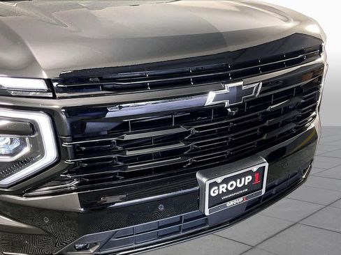 Used 2026 Chevrolet Suburban RST w/ Comfort Package AWD/4WD image 29