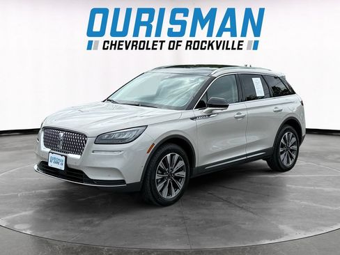Used 2022 Lincoln Corsair Reserve w/ Equipment Group 201A AWD/4WD image 2