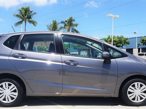 Used 2017 Honda Fit LX image 5
