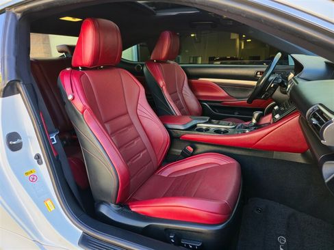 Used 2016 Lexus RC 200t RWD image 27