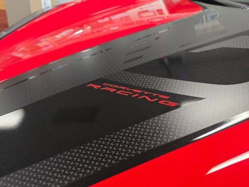 Used 2024 Chevrolet Corvette Stingray Coupe image 9