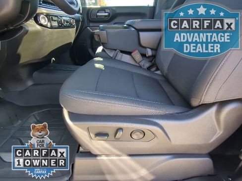 Used 2025 Chevrolet Silverado 2500 LT w/ Convenience Package image 16