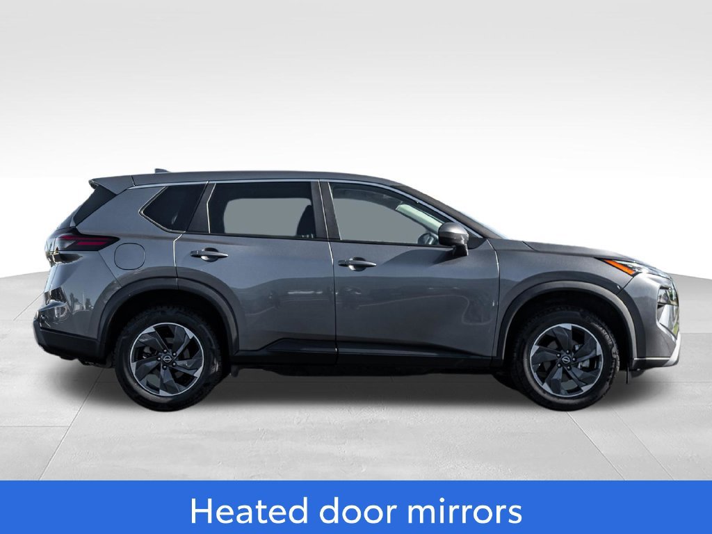 Used 2024 Nissan Rogue SV FWD image 8