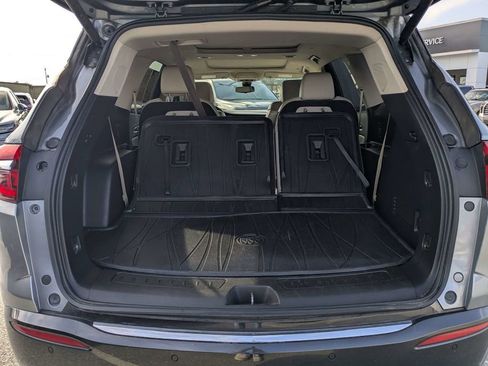 Used 2020 Buick Enclave Essence w/ Sound and Sites Package FWD image 12