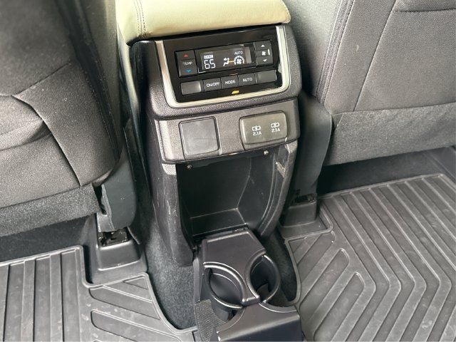 Used 2019 Subaru Ascent Premium w/ Popular Package #3 AWD/4WD image 22