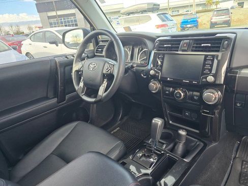 Used 2021 Toyota 4Runner TRD Off-Road Premium w/ Moonroof Package image 10