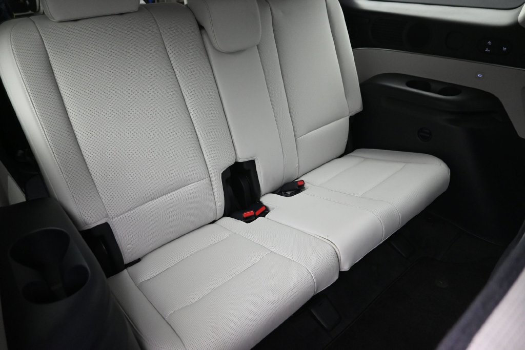 Used 2026 Hyundai Palisade Calligraphy AWD/4WD image 11