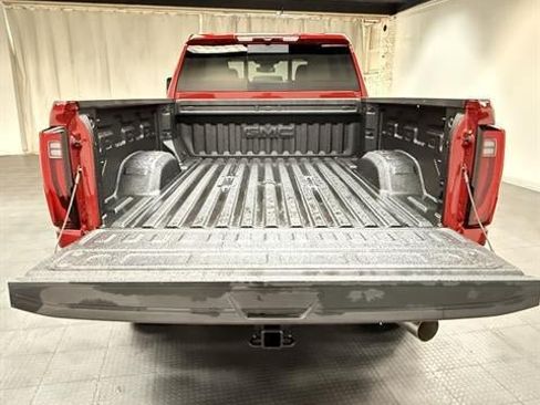 New 2026 GMC Sierra 2500 SLT AWD/4WD image 5