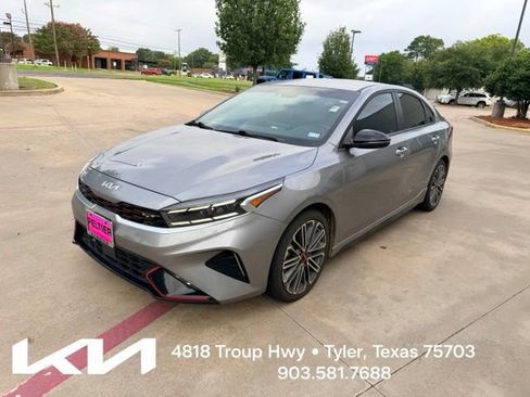 Used 2024 Kia Forte GT FWD image 3