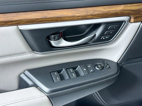 Used 2017 Honda CR-V EX-L image 24