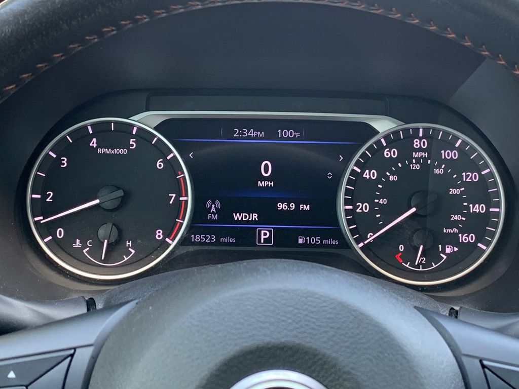 Used 2024 Nissan Sentra SR w/ Trunk Package FWD image 9
