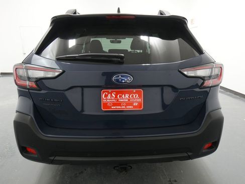 Used 2025 Subaru Outback Onyx Edition AWD/4WD image 7