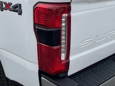 New 2026 Ford F250 Lariat image 10
