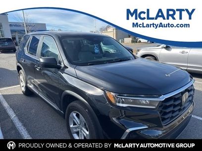 Used 2023 Honda Pilot LX