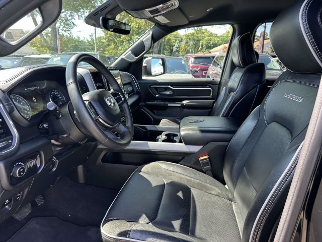 Certified 2025 RAM 1500 Laramie AWD/4WD image 9