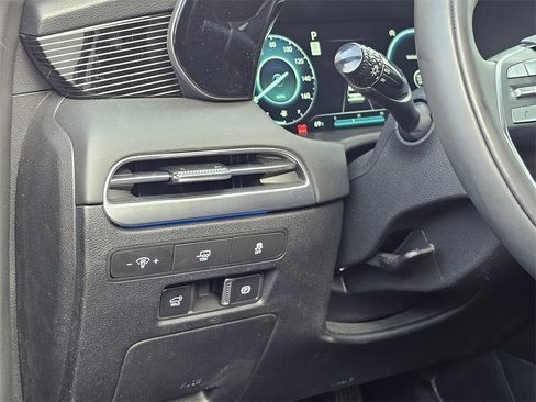 Certified 2025 Hyundai Palisade Calligraphy image 21