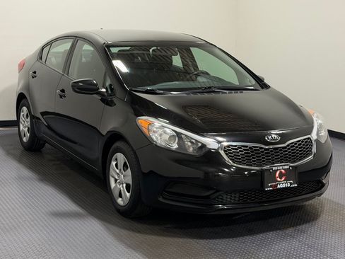 Used 2016 Kia Forte LX FWD image 4