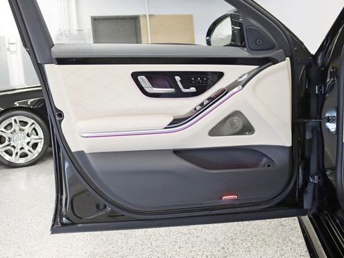 Used 2022 Mercedes-Benz S 580 4MATIC Sedan image 34