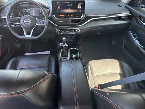 Used 2023 Nissan Altima 2.0 SR FWD image 17