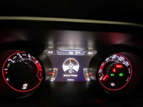 Used 2019 Dodge Challenger R/T w/ Blacktop Package RWD image 15