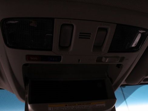 Used 2018 Subaru Outback 2.5i Limited image 44