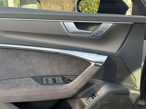 Used 2025 Audi RS 6 performance image 9