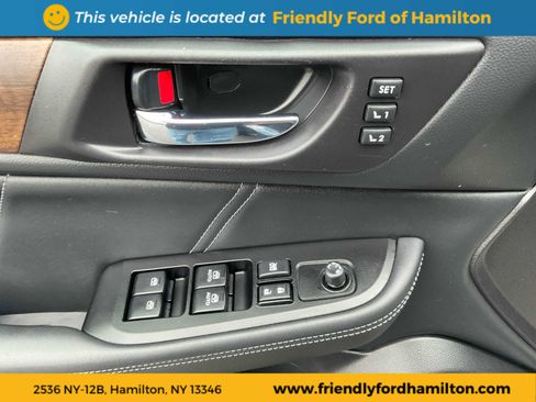 Used 2018 Subaru Outback 2.5i Limited image 11