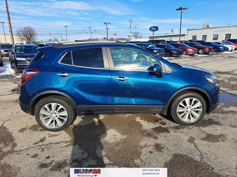 Used 2020 Buick Encore Preferred image 23