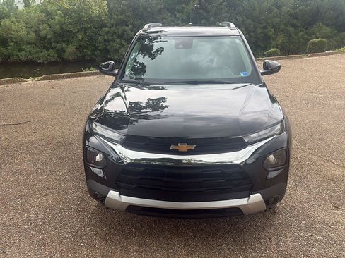 Used 2023 Chevrolet TrailBlazer LT w/ Convenience Package AWD/4WD image 14