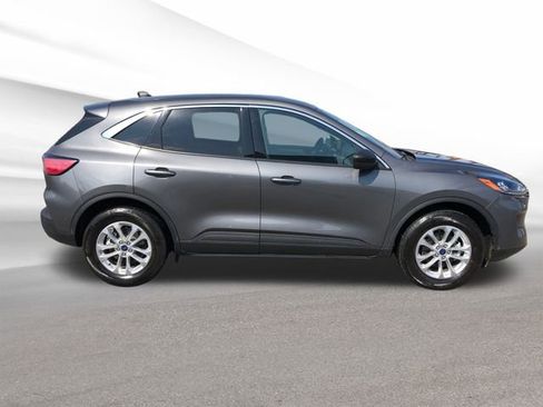 Certified 2022 Ford Escape SE w/ Cold Weather Package image 6