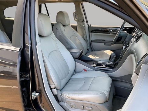 Used 2015 Buick Enclave Leather w/ Trailering Package FWD image 8