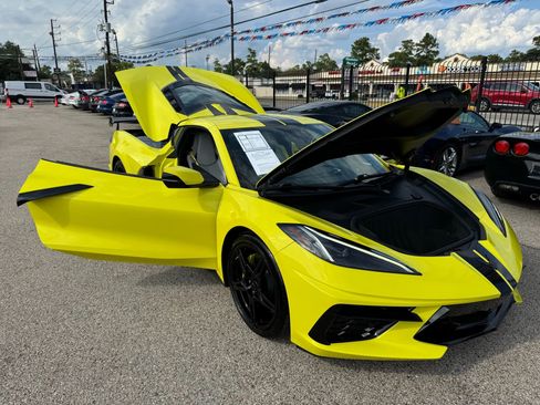 Used 2023 Chevrolet Corvette Stingray Preferred Cpe w/ 2LT image 44