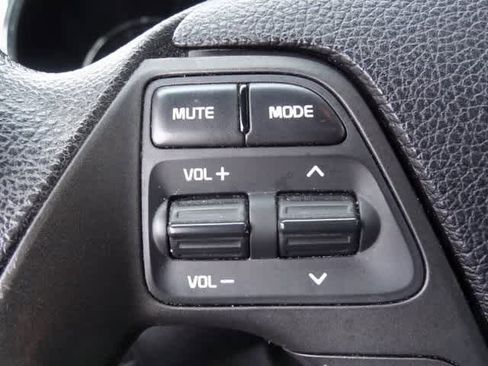 Used 2015 Kia Forte LX w/ Popular Package image 17