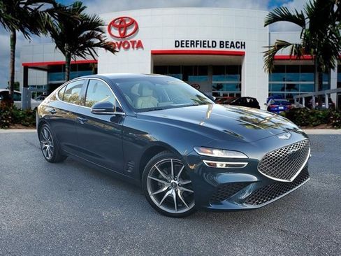 Used 2023 Genesis G70 2.0T image 1